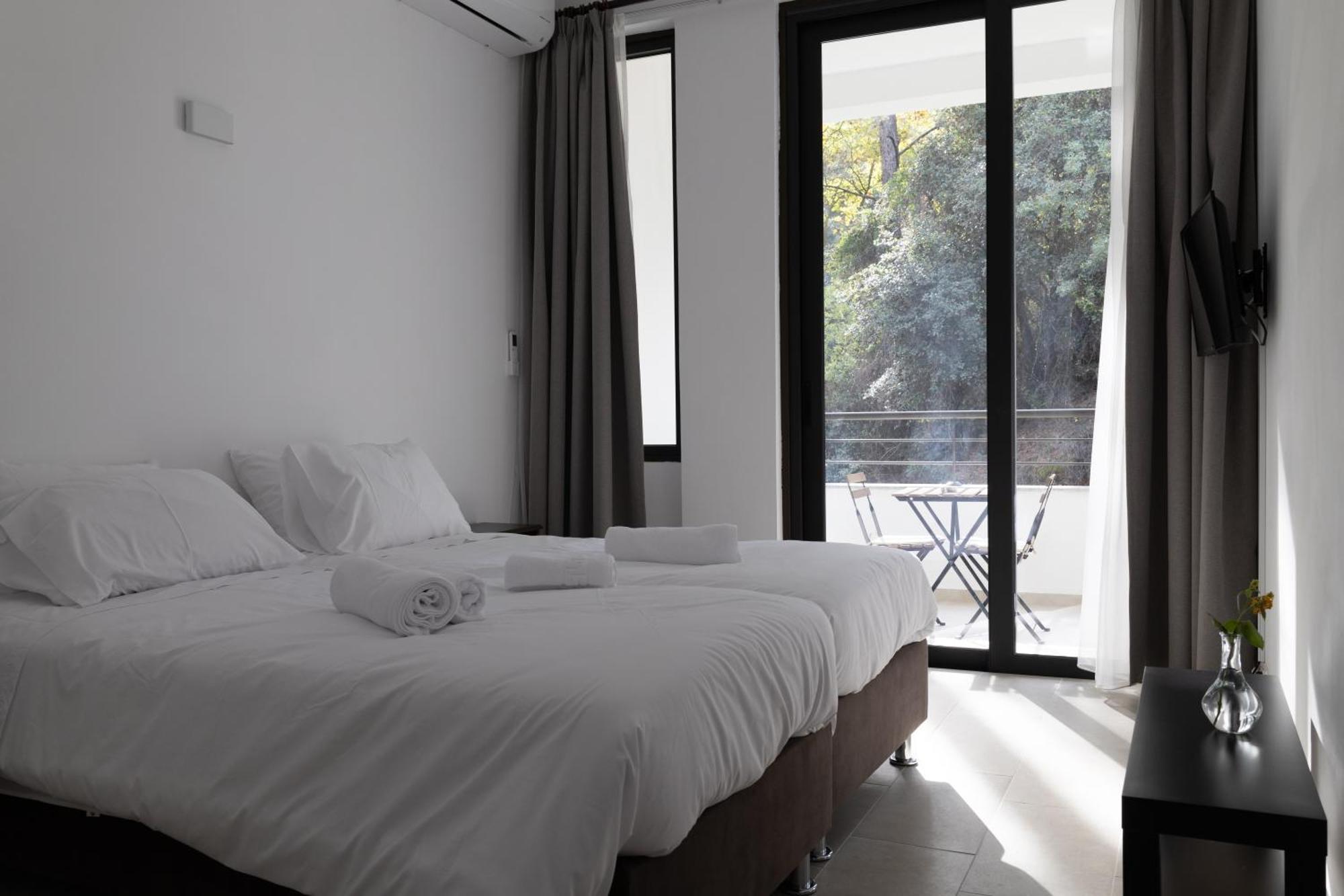 Rifugio Retreat Bed&Breakfast Какопетрия Экстерьер фото